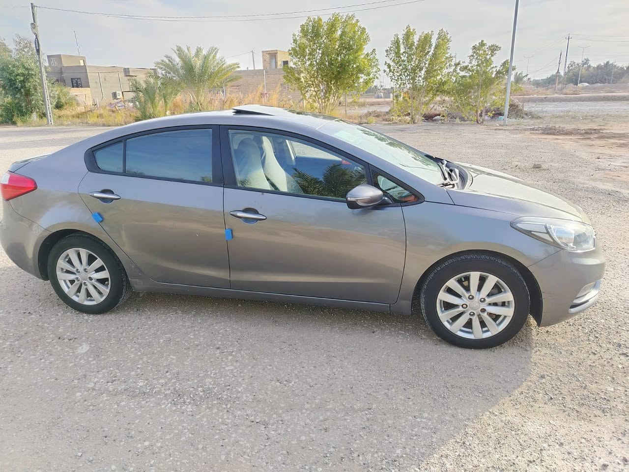 السلام عليكم ورحمة الله وبركاته للبيع كيا سيراتو خليجي ٢٠١٦ قادسيه تحويل مباشر محرك ١٦٠٠ ما مفتوح سياره فول عده البصمه سياره السونار ويه المنشور مكان سيارة السماوة الرميثه ***********
