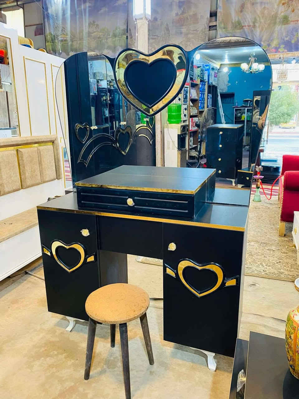 بس ٧٥٠ وبيهه مجال لشرايه أخذ سكرين ودز خاص 
نقل وشد بغداد علينه


**إذا كنت صاحب هذا الإعلان وتريد حذفه لأي سبب، رجاءا أرسل رسالة إلى الدعم الفني**