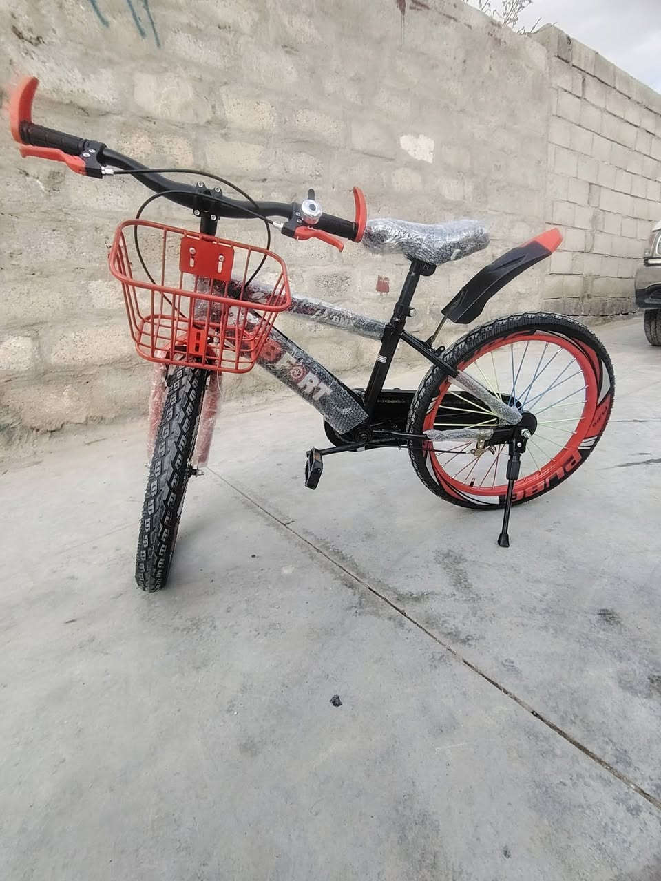 بايسكل حجم 20 للبيع مامستعمل
السعر 80 وبي مجال 
للستفسار ***********
