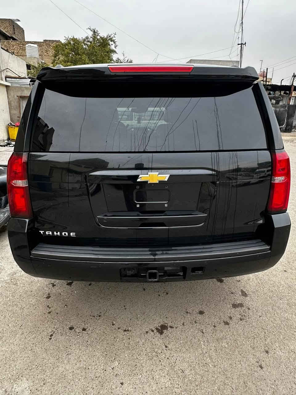 تاهو ادوات موديل 2017 دخول سياحة ومخرجة
السياره دخول جديد مكفوله من العشاير ول انتربول اني كاصها من المزاد بمريكا كلين 
 
الموصفات / LT فول عده البصمه والفتحة 
 السياره جديده ب معنه الكلمه  
داخل الغرفة VIP سياحي منفصل 
داخل جلد اسود
كراسي كهرباء 
شاشه كبيره وقاصة
ويل حجم 20
كرسي هزاز ومانع تصادم توقف ذاتي 
قيادة ذاتية
لايتات وبلوجكترات زنون جديد 
مكان السياره بغداد مدينه الصدر 
السعر 80  قفل متوازي علبيع 
رقم الموبايل

***********

للبيع فقط
