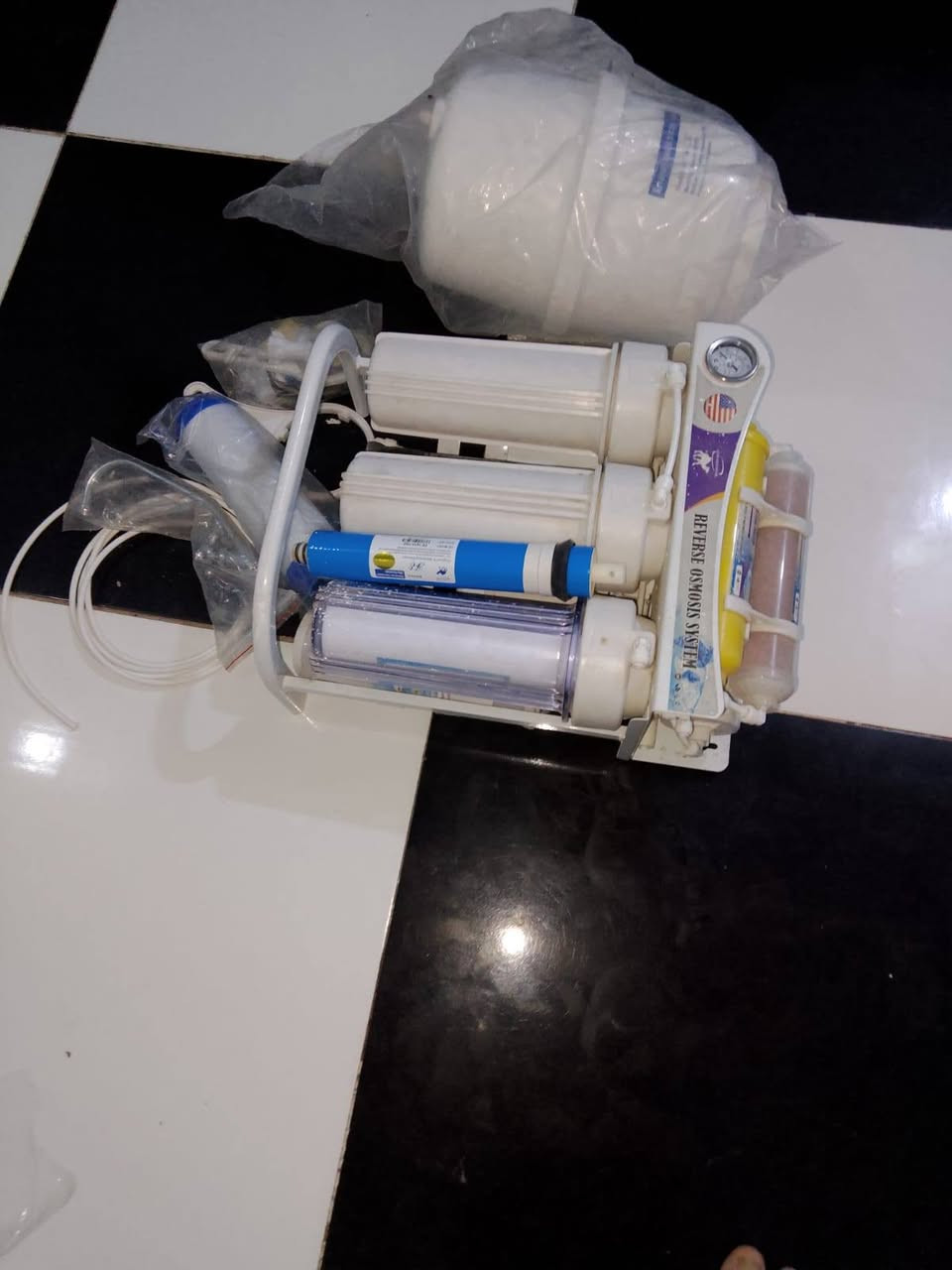 فلتر ماء جديد غير مستخدم سعر 50الف مكاني ابي الخصيب باب طويل رقمي ***********
