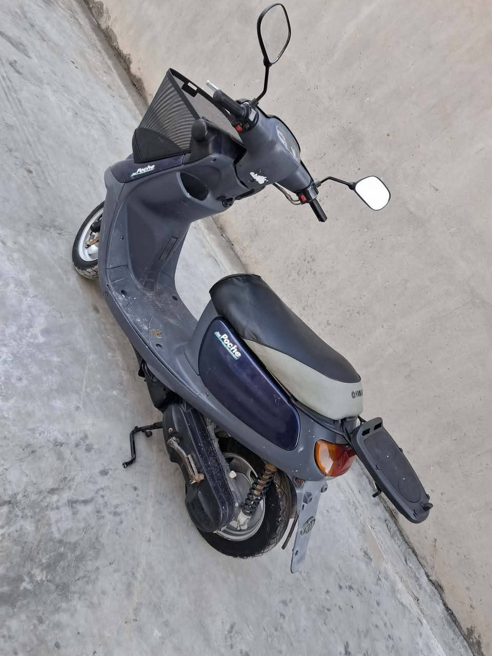 السلام عليكم
للبيع دراجة ام البردة نضيفة خير من الله العنوان المسيب مفرق السمنت للاستفسار:***********
