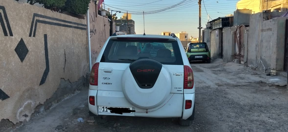 سلام عليكم شيري تيكو2012شكل 2013 لبيع لسيارة بلديه من ضربه من ولخياس كير ومكينه بلدي برقم الجديد  سياره كامله من كل نواحي مكاني بغداد رشاد رقم  ***********
