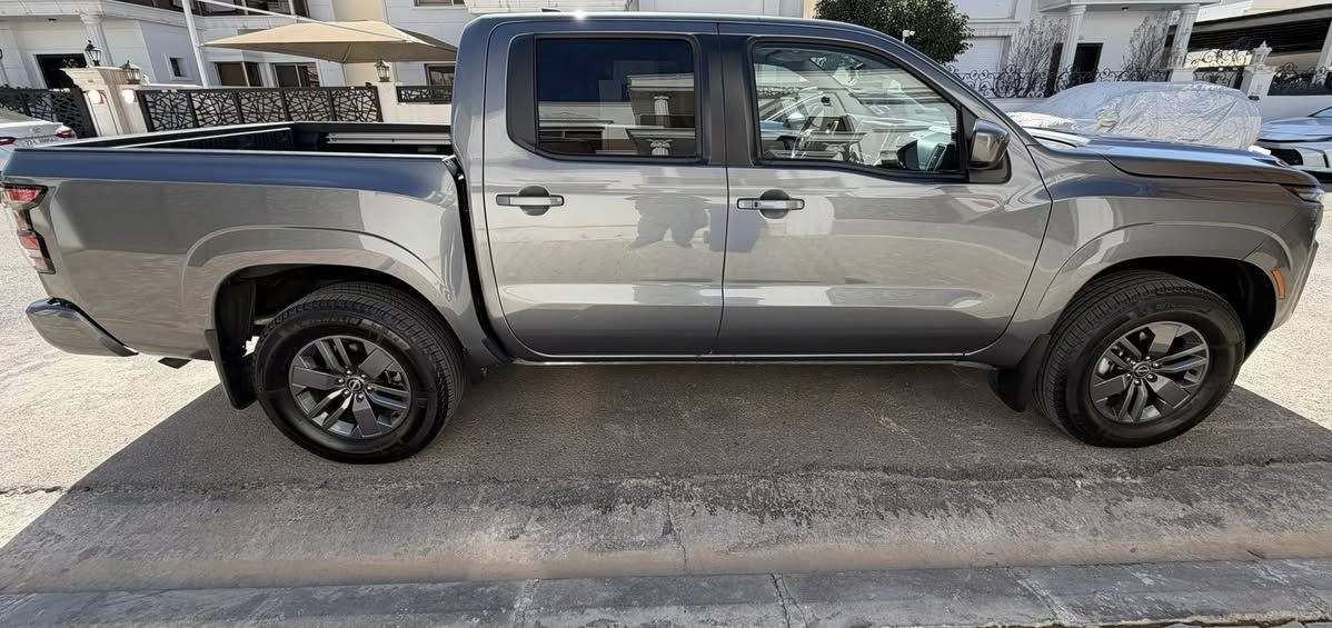للبيع نيسان فرونتير  .. ٢٠٢٥ ..
NISSAN FRONTIER .. 2025 ..
 عداد المسافة ، 2000mi ، أعتبر صفر
السياره وارد أمريكي ضرر قطعة وحدة بس بونيد صبغ بدون إرباك و بدون شاصي مكفول كله كير و محرك كلشي فور ويل 4x4 
مواصفات فول عدا الفتحه كاميره خلفي ، رادار ، تعديل سرعة ، كشن تدفئه ، ستيرن تدفئه  ….. .)

السعر : ٢٣٥ $

تلفون أو واتساب 📞 : ***********
