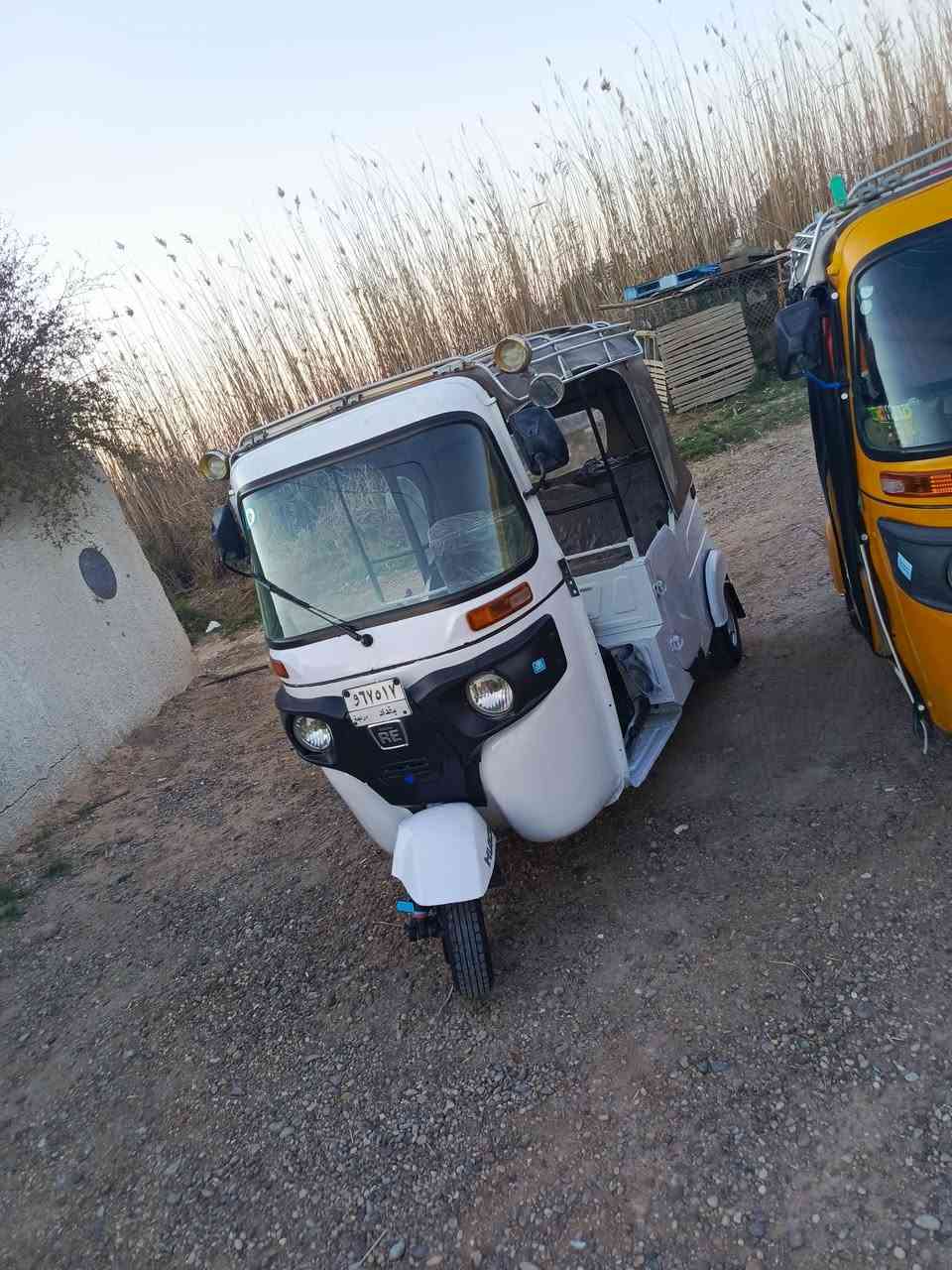 السلام وعليكم تكتك للبيع موديل 22 تكتك شوفه العين بيها ضربه بلغوده وسويتها تكتك نضيفه تخبل كامله باسمي سنويه نكليزي مكاني محموديه سعر 8300 وبيها مجال بسيط *********** بي واتساب هاذه رقمي ‏‪***********‬‏
