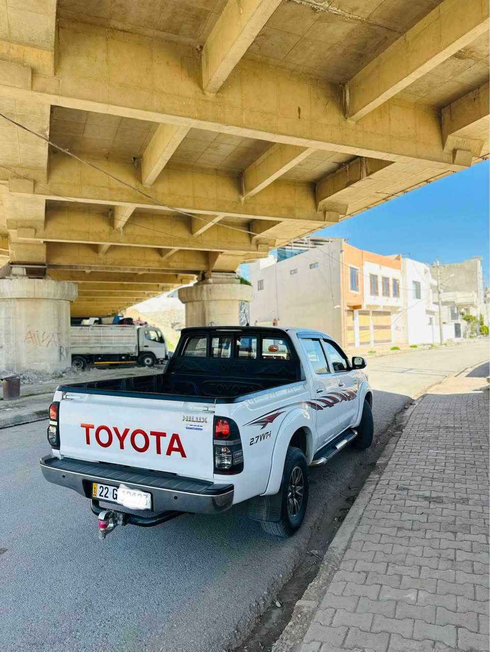 توێتا مەرزێ دەبڵ ئاكسل بۆ فرۆشتن
مۆدێل ٢٠١٤ ی سەید نەهرۆ
١١٢هەزار رۆشتوە 
سبوخی نیە سەیارەكە زۆرجوان. ماوەتەوە كەمێك pdr هەیە 
سەیارەكە نمونە لە جوانی بەس ماشاء الله ئەوێت
چوار تایەی لۆك سەنەوی تا ٢٠٢٩نوێیە 
بەناوی خۆمانەوەیە  
بەشەرتی هەمووو شتێك 
سەیارەكە بێ مەسروفە دیناری مەسروفی تێدا نیە
شوێن. تەق تەق 
*********** واتسئاپی لەسەرە كويسينجاك, أربيل
