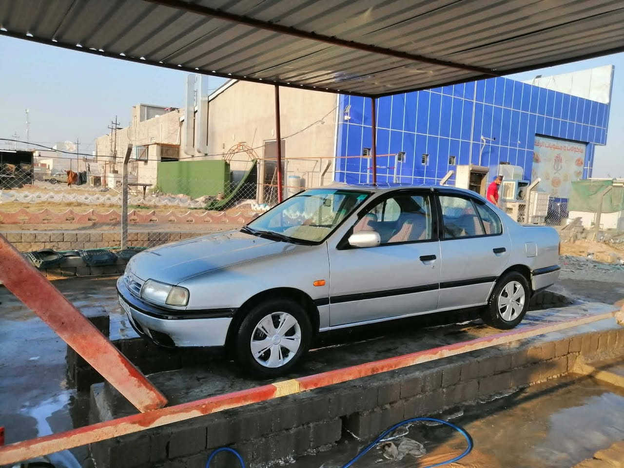 السلام عليكم للبيع
نيسان بريميرا موديل 1992
محرك 20  تبريد شغال وتدفئه شغاله
 مصبوغه عام جماليه  وكير ومحرك شرط 
 رقم كركوك دولي شرط اتحويل 
السعر 39 وبه مجال بسيط 
للستفسار ***********
المكان  تكريت
