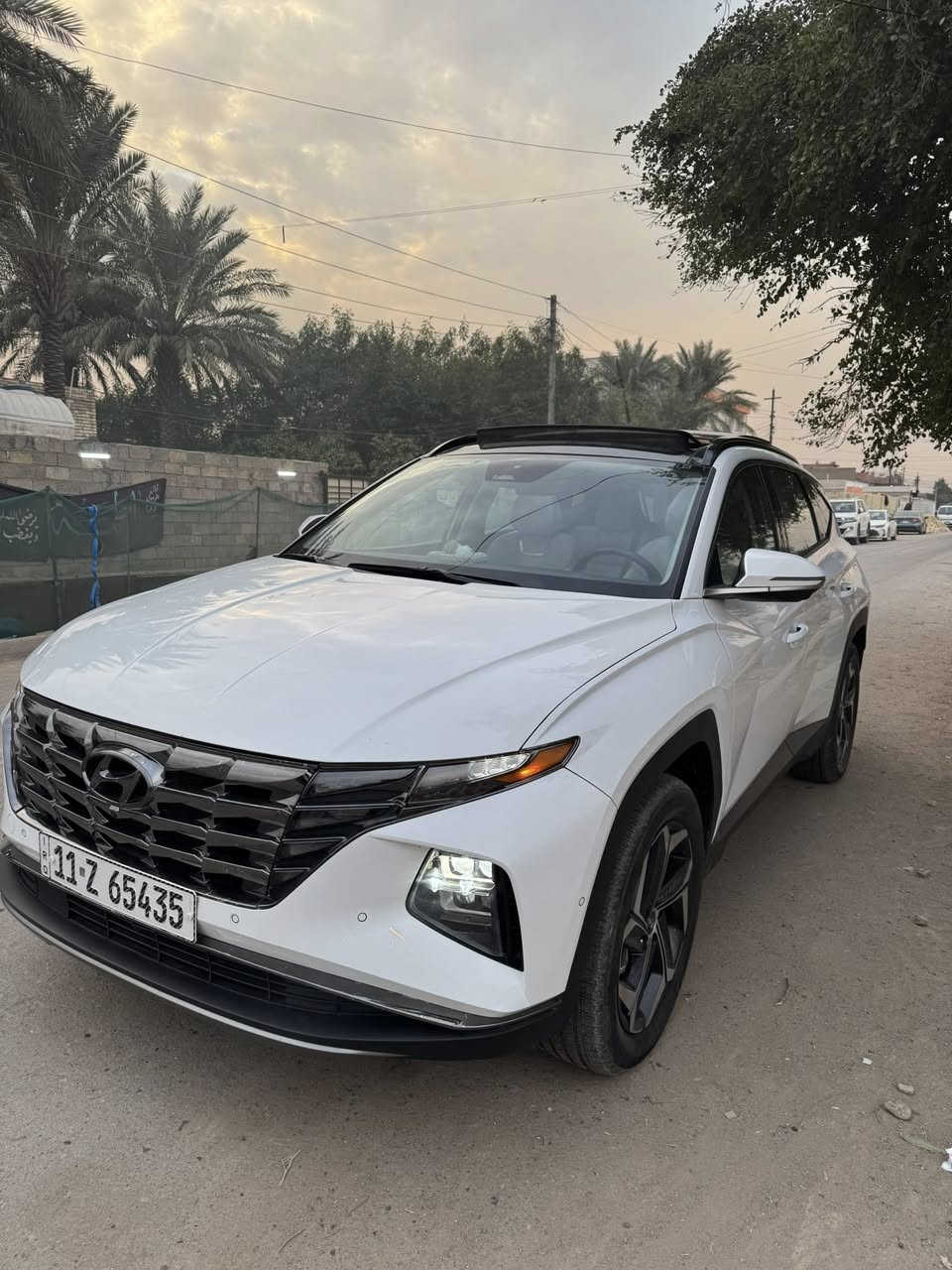 السلام عليكم 🫡
هونداي توسان موديل 2024 لمتدد فولل
السياره 3 انضمه هايبرد بانزين كهرباء ⚡️ 
السعر 230 وبيه مجال للشراي 
4 كامرات 360 دواره إشاره بلمري 
.بصمه وبنرومه جلد ابيض لد وزنون
.كشن كهرباء ⚡️ صفحتين تتفئه تبريد
. حساسات بلكامل ردار امامي خلفي جانبي
السياره فولل للخير للخير 
. حادث امامي بنيد فقط بنيد صبخ
. ليبل واحد بدون تبديل اي قطعه 
. ماشيه 20 الف مايل 
صور حادث مرفوقه اي استفسار خاص
العنوان بغداد جسر ديالى القديم 
هاتف ***********
