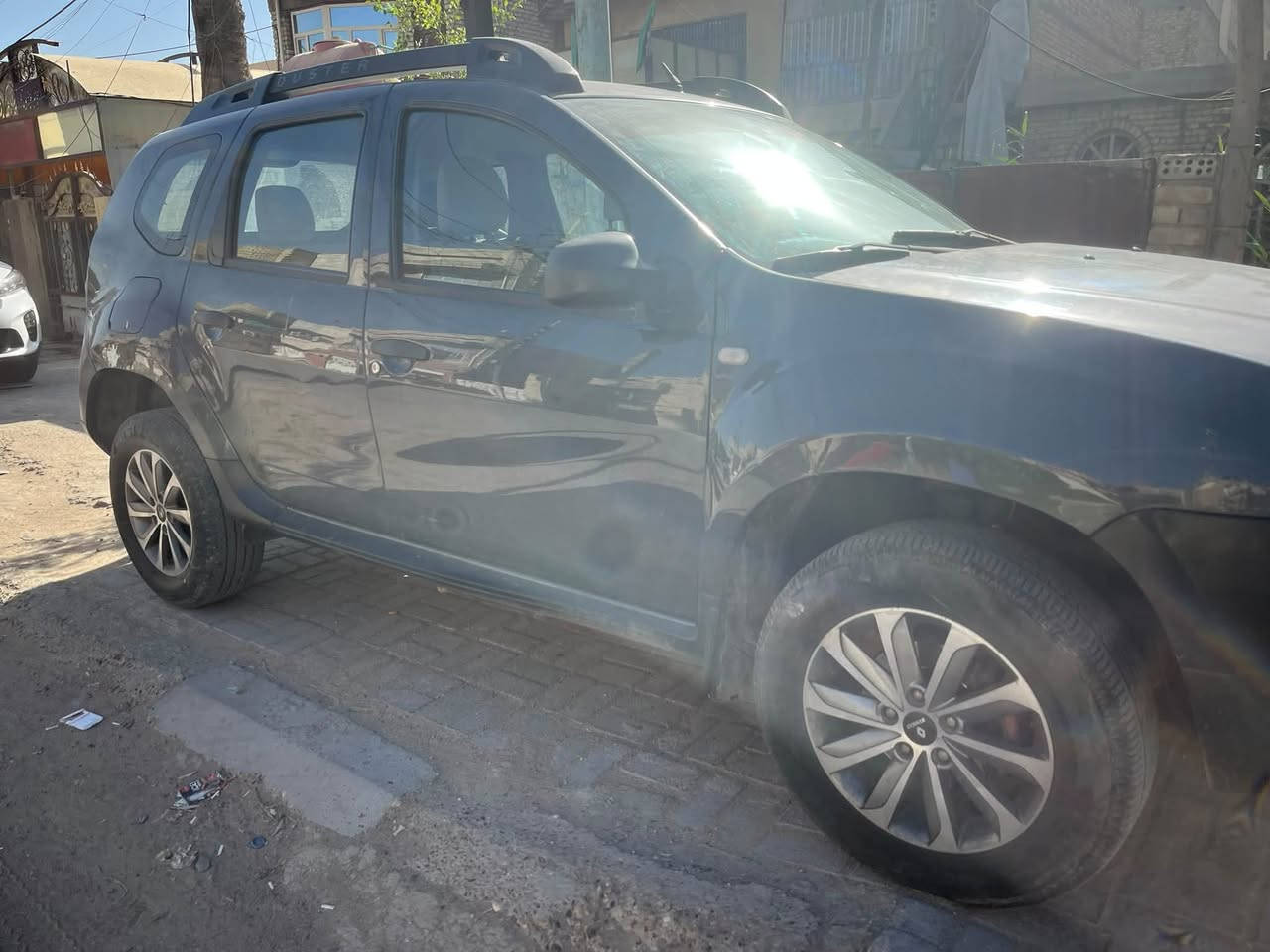 السلام عليكم
Renult duster 2017رينو داستر

باسمي احولك مباشر 

رقم بغداد الجديد انكليزي 

محرك 2000 4سلندر مفتوح 

كير اوتوماتيك At  المرغوب ميكانيكي

تبريد تدفئة ممتاز
 

مكاني  بغداد 

السعر 75

***********
