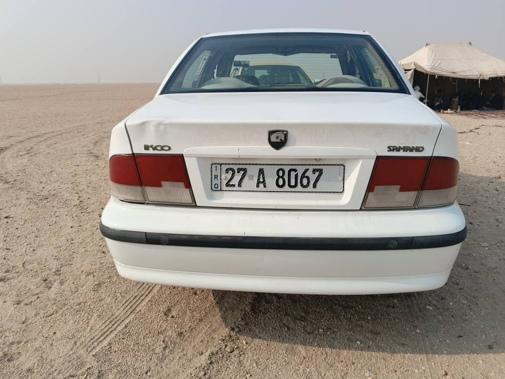 سمند 2011 رقم انكليزي سياره جاهزه فقط ملكوط خياسهه بيهه ضربه بل جاملغ الخلفي كد شبر مكينه وكير وحداديه خير من الله سياره ماتخسر عليهه الاف  بأسم ولد جاري السعر 38 وبيهه مجال *********** سوق الشيوخ, ذي قار
