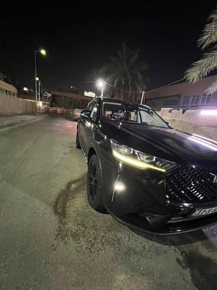السلام عليكم هافال H6 بلاك ادشن فول مواصفات اعلى فئاة بيه قطعتين صبغ اثر شخوط باب وجاملغ لأيسر ماشيه 55000كم
موقع زيونه داخل لون احمر سياره بضمان بعده سعر (23)مليون وبيه مجال انشالله (***********) بضمان بعده
