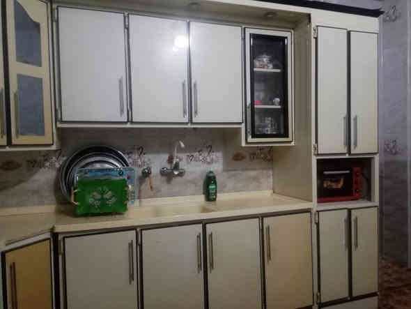 كامنتر للبيع مستعمل استعمال قليل و كلش نضيف للاستفسار الاتصال على ***********
