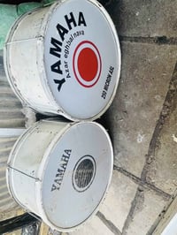 خدام الحسين هذن للبيع العدد الدمام الزغير 12 واحد ولكبار 4 سعرهن الزغي...