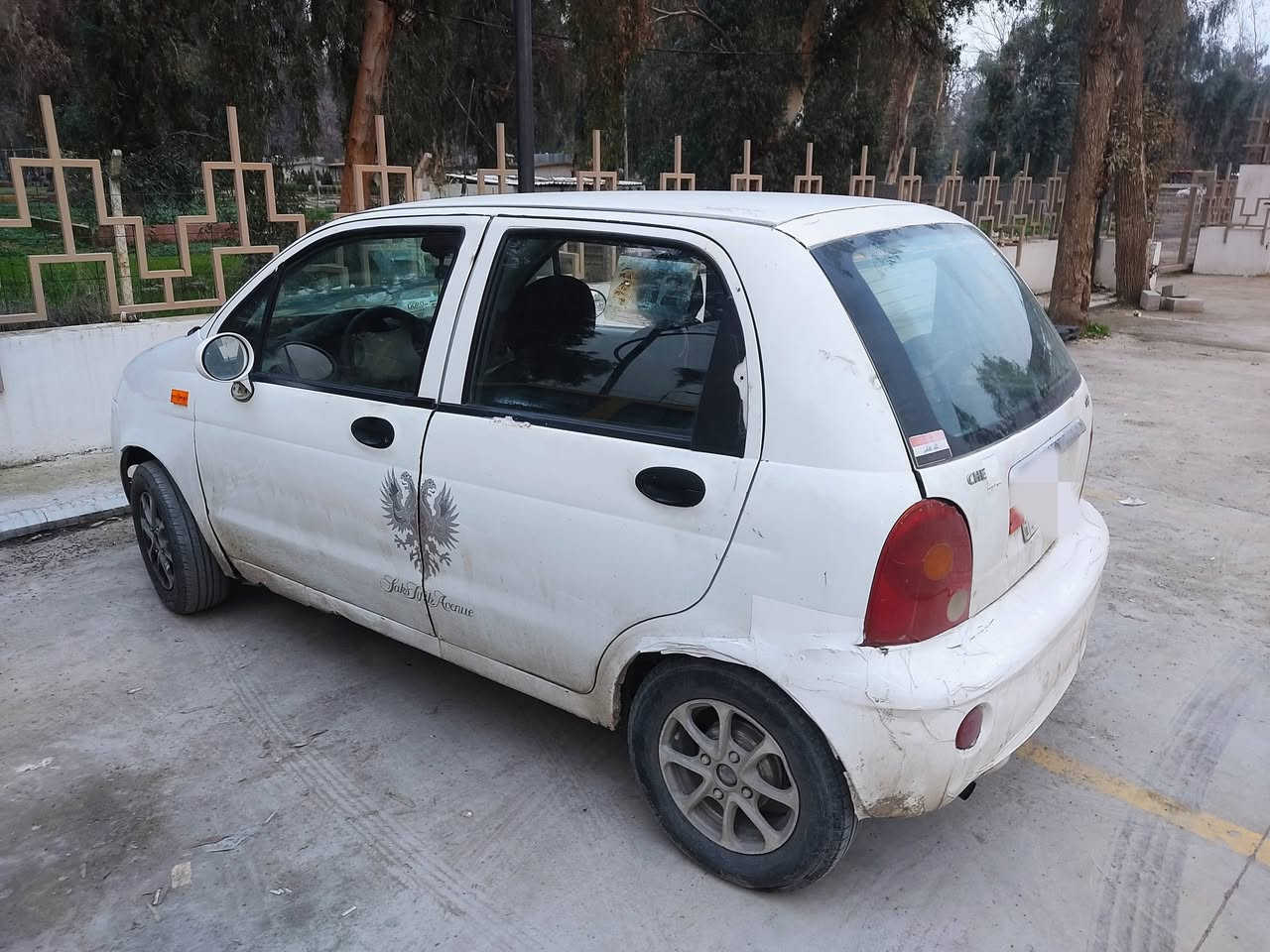 كيوكيو موديل 2012
كير شرط محرك صرف 
طخم جديد تايرات نص عمر 
سنوية بعد شهرين تسقط
رقم بغداد الماني مشروع وطني
الشرعي موجود تريد تحويل او وكالة 
عليها غرامات ورقتين تنزل من السعر
بيها طخة بلباب مثل ما موضح بالصورة 
السعر 26 بيها مجال
للتواصل واتساب فقط ما موجود عالفيس ***********
