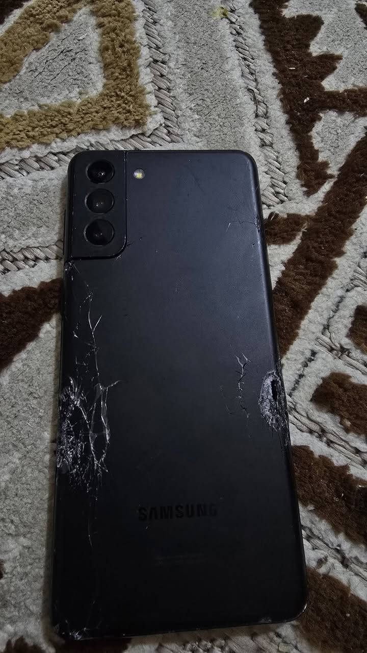 مراوس ب لابتوب اس ٢١ بلس
ذاكرة ١٢٤ جيجابايت
رام ٨ جيجابايت
يدعم شريحة إلكترونية eSIM
واتساب فقط ***********
