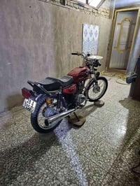 نجف قرب لخيمة • ٤ دراجات • موديل 20