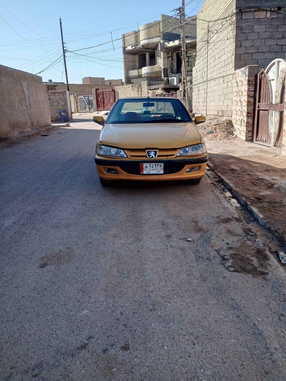 سلام عليكم بيجو بارص مديل 2010
سياره خير من الله كير ومكينه فرنسي سنويه لل 27مصفره هيه وقرامات 

صدر امامي خلفي جديد تخم تاير جديدي عوزها ترتيبات بسيطه مكان السياره بغداد المعامل الباويه التصال ***********

السعر 27وبيها مجال
