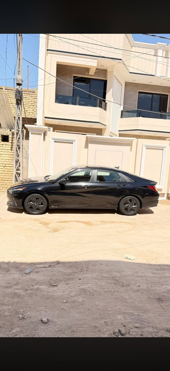 سلام عليكم 

Hyundai Elantra 🚘
موديل 2023

مواصفات نص فول 
بصمة تشغيل عن بعد رادار امامي جانبي وهاي المواصفات المعروفه 

زارع عدسات 

فريز وراديتر جدد 

حادث السياره جاملغ وبنيد بدون دواخل البنيد مصبوغ نصه والجاملغ بارد 

السعر ١٤٠ وبي مجال بسيط 

رقم موبايل 

***********
