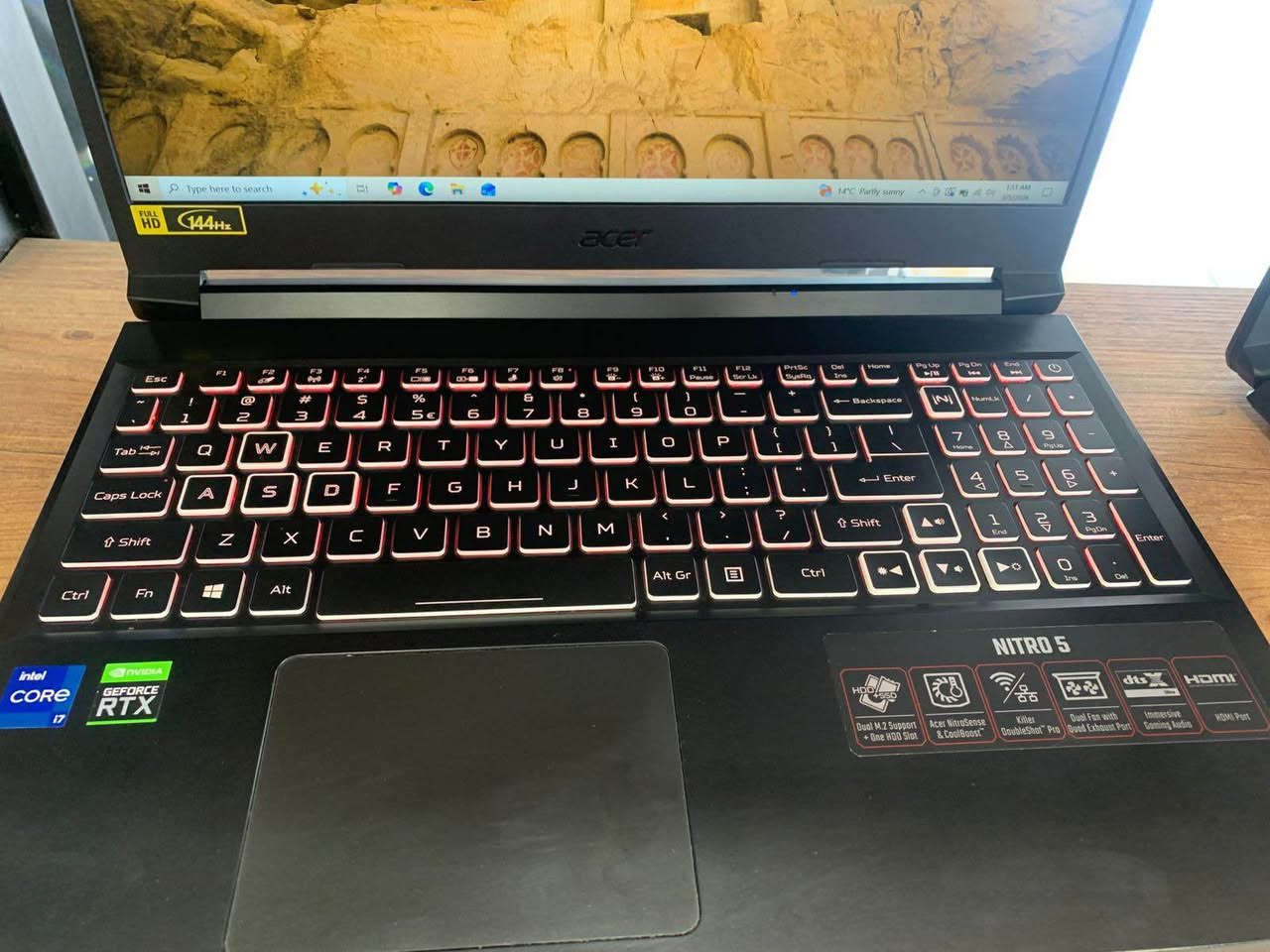 🔥 عرض قوي ومميز لعشاق الألعاب والأداء العالي 🔥  

💻 Model: Acer Nitro 5  

⚙️ المعالج (CPU): Intel Core i7-11800H  
🧠 الرام (RAM): 16GB DDR4  
💾 التخزين (Storage): 512GB SSD NVMe  
🎮 كرت الشاشة (GPU): RTX 3050 خارجي  
🎮 حجم كرت الشاشة: 4GB GDDR6  
⚡ استهلاك كرت الشاشة: تقريباً 80W  

🖥 الشاشة: Full HD – تردد 144Hz (سلاسة عالية بالألعاب)  

✨ المميزات:  
✅ يشغل الألعاب الحديثة بأداء ممتاز  
✅ مناسب للألعاب، التصميم، والمونتاج  
✅ معالج جيل 11 قوي للأعمال الثقيلة  
✅ سرعة عالية بفضل SSD NVMe  

💰 السعر: 607$ فقط  

🚚 متوفر توصيل لجميع المناطق  
📩 للحجز أو الاستفسار راسلنا خاص أربيل, العراق


**إذا كنت صاحب هذا الإعلان وتريد حذفه لأي سبب، رجاءا أرسل رسالة إلى الدعم الفني**