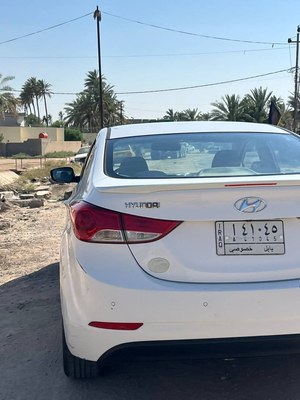 السلام عليكم النترا للبيع مديل ٢٠١٤ خليجي
السياره نضيفه تبريد ثلج مكينه نظيفه كير حداديه خير من الله 
محرك ١٨٠٠ فتحه سقف دواخل السياره جديده جاهزه مال جناي 
بيهه جاملغ مبدل جهت السدر السياره بسمي تحويل ثاني يوم للاستفسار اكثر اتصل عل رقم ***********
