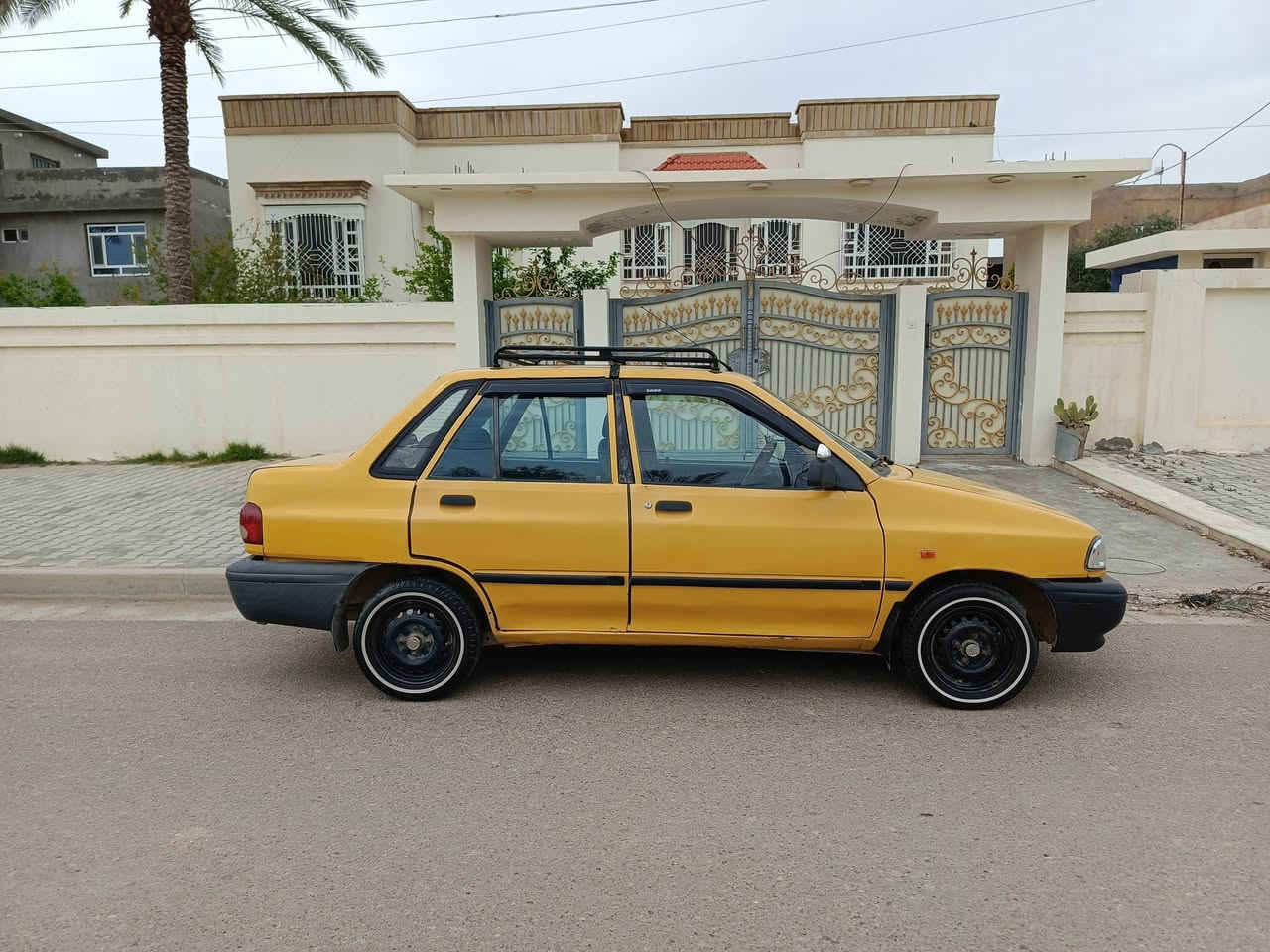 السلام عليكم 
سايبا 2010 للبيع رقم بغداد مشروع وطني 
السيارة باسمي تحويل مباشر للمشتري 
مصفره هيئة وغرمات السيارة المحرك مالتها خير من الله الشواصي معمرة  كهربائيات كلها شغالة غرفة السيارة حلوة ومرتبه شاشه GPS كاميرا السيارة محور الها كشن مال استاركس ... السعر المطلوب ب 21 ورقة وبيها مجال قليل للاستفسار اكثر اتصال على الرقم التالي ***********
