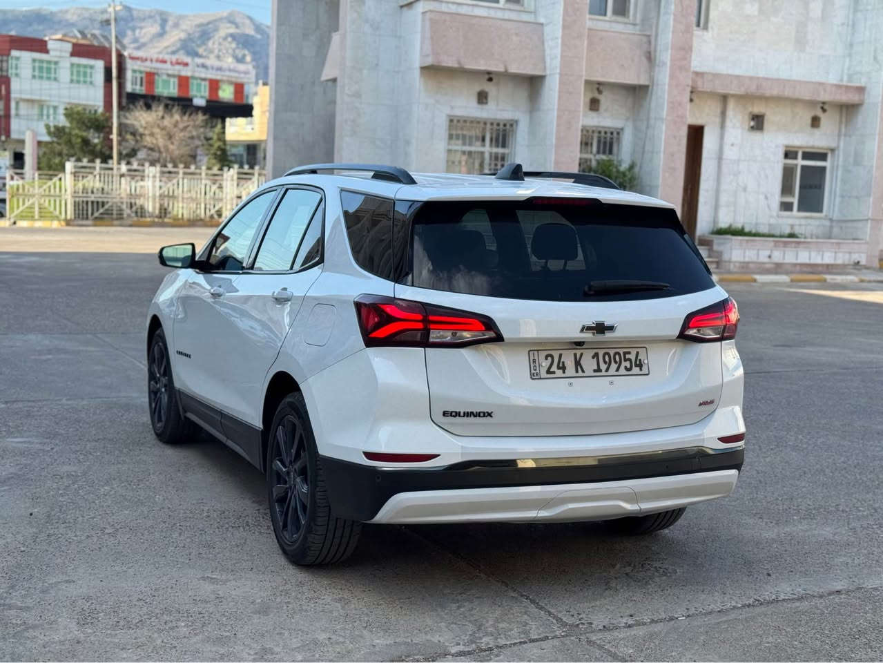Chevorlet Equinox RS 2022
 
سيارة حادث بسيط بدون صبغ و ماشية قليل 
سيارة شرط بدون مصرف 💯
دينار ماتصرف عليه و نبيع شرط السونار "موثوقية بالبيع"

مواصفات RS فول فقط مو بانوراما
بصمة و خمس كاميرات و شغال و رادار امامي و خلفي و نقطة عمياء، ويل كروم و شاشة ايباد و كشنات كهربائي و هيتر،   حساس و مظام تراكشن و اوتو هولد .....

شبر باب و جملغ خلفي PDR بدون صبغ
ارباك بردة طاك و ٣٢ الف ميل ماشية
صور الحادث بالمنشور

كل شي بلادي شركة شرط
شرط التحويل و الغرامات

سعر 🔥 158 ورقة و مجال بسيط
مكان عقرة "ئاكرئ"
واتس اب و كورك ***********
0750-7739471 اكر, نينوى
