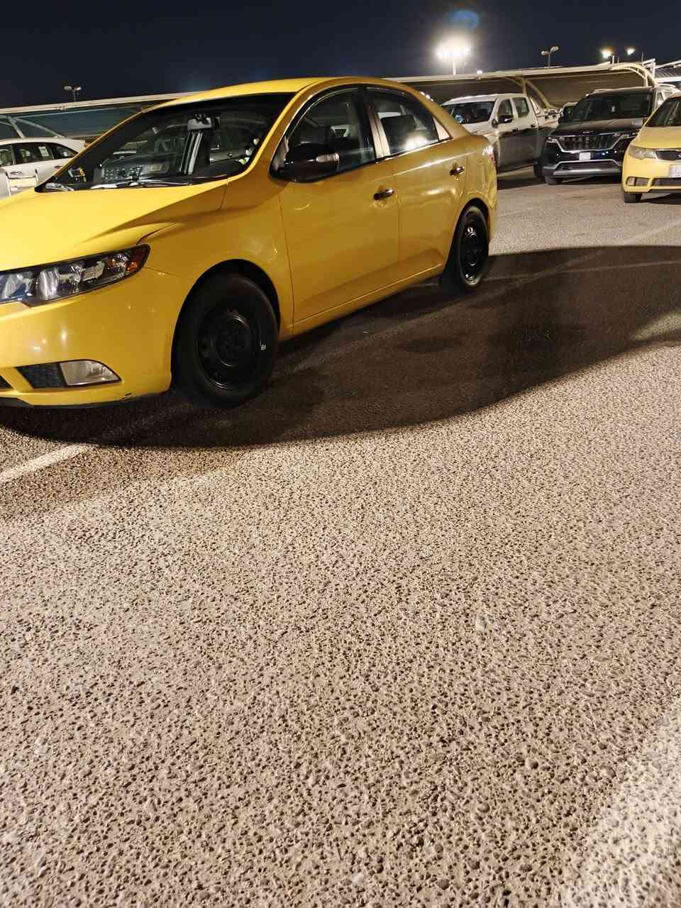 فورتي مديل 2010 بيه قبق جنطه مبدل بدون دواخل مكينه كير تبريد حداديه كله جديد رقم قادسيه بسمي رقم دولي ***********
