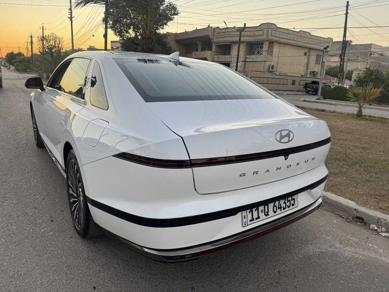 السلام عليكم ازيرا كراندر الشكل الجديد موديل 2023 وراد كوري بانزين اصل هايبرد 4 سلندر بدون صبغ المواصفات فول واحد ع واحدجنطة كهرباء الكشنات جلد كهرباء فول تحكم كهرباء ستيرن كهرباء ستيرن حار بارد الكشنات حار بارد 5 كاميرات حساسات امامية خلفية رادارت امامية وخلفي تشغيل عن بعد تتقدم وترجع بالريمونت بردات كهرباء جانبية وبردة خلفية وبعد هواي مواصفات للاستفسار الاتصال ع ***********
