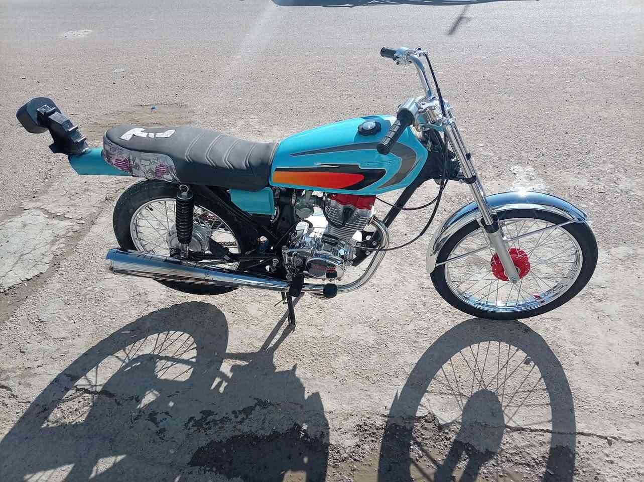 السلام عليكم دراجة تيربو احلة من الصورة مديل ٢٠٢٥ كفالة عامة أوراق اصولي التصال عل هاذة الرقم *********** متواجد عل واتساب
