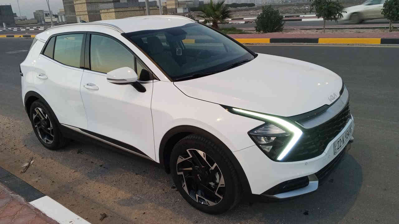 كيا سبورتج موديل 2025 اربيل فول كفاله عامه ماشيه 13 الف بسم شركة
داخل بيجي كشنات كهرباء تدفئه بالكشنات
صندوق الخلفي كهربائي رادار جانبي 
ستيرن تدفئه مري شفط دشبول متصل 
السعر 238 الاتصال ***********
