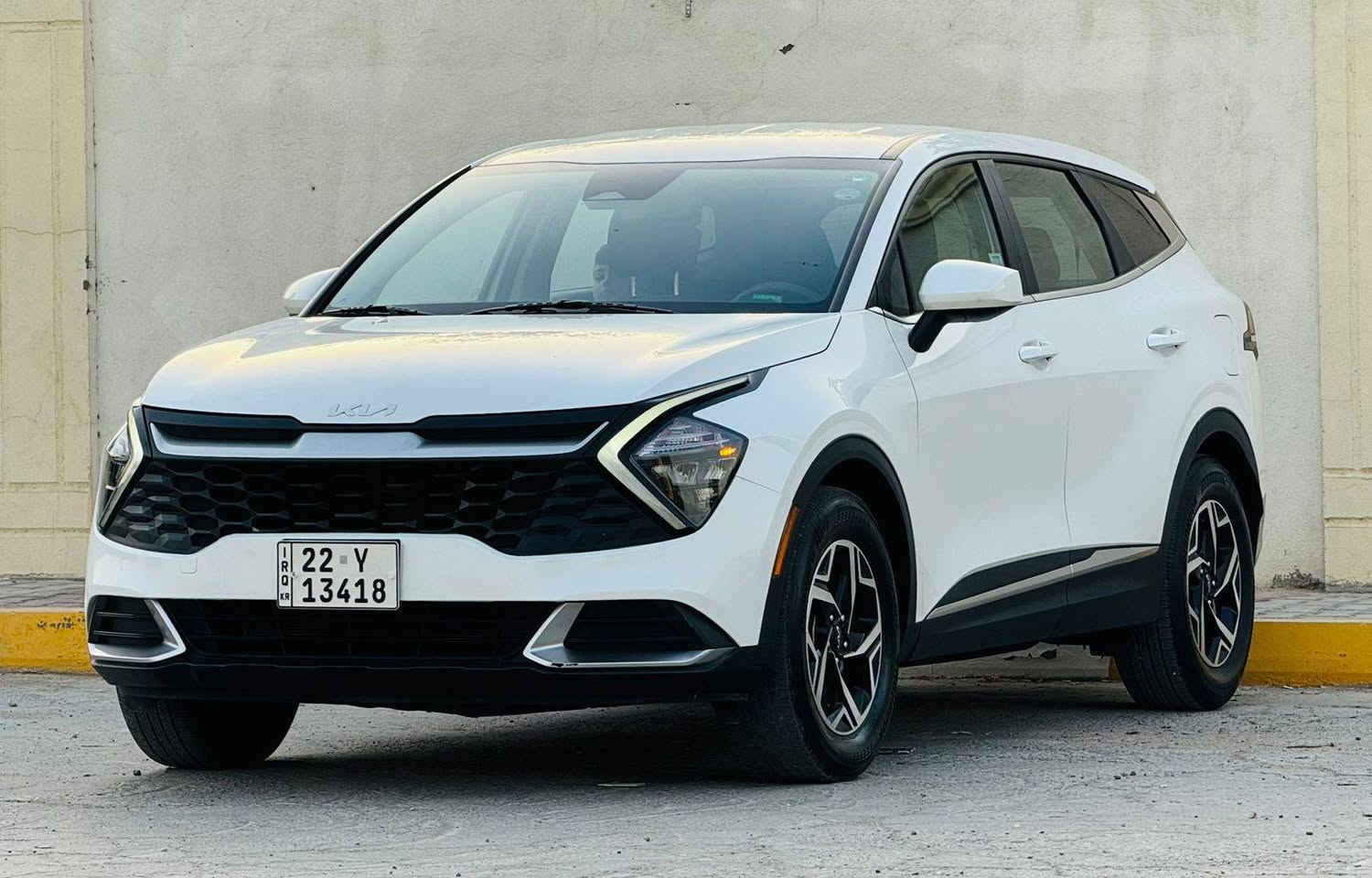 سلام عليكم سبورتج للبيع موديل 2023 سيارة رقم اربيل باسمي سيارة جديدة كلشي على وضع الشركة مكان السيارة بغداد 
الاستفسار وات ساب 
***********
