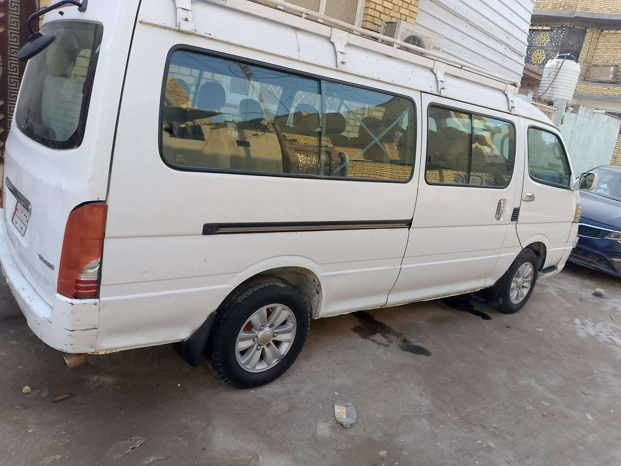 جنبي 2014 حره كفاله عامه
سعر 85 وبيها مجال

***********
