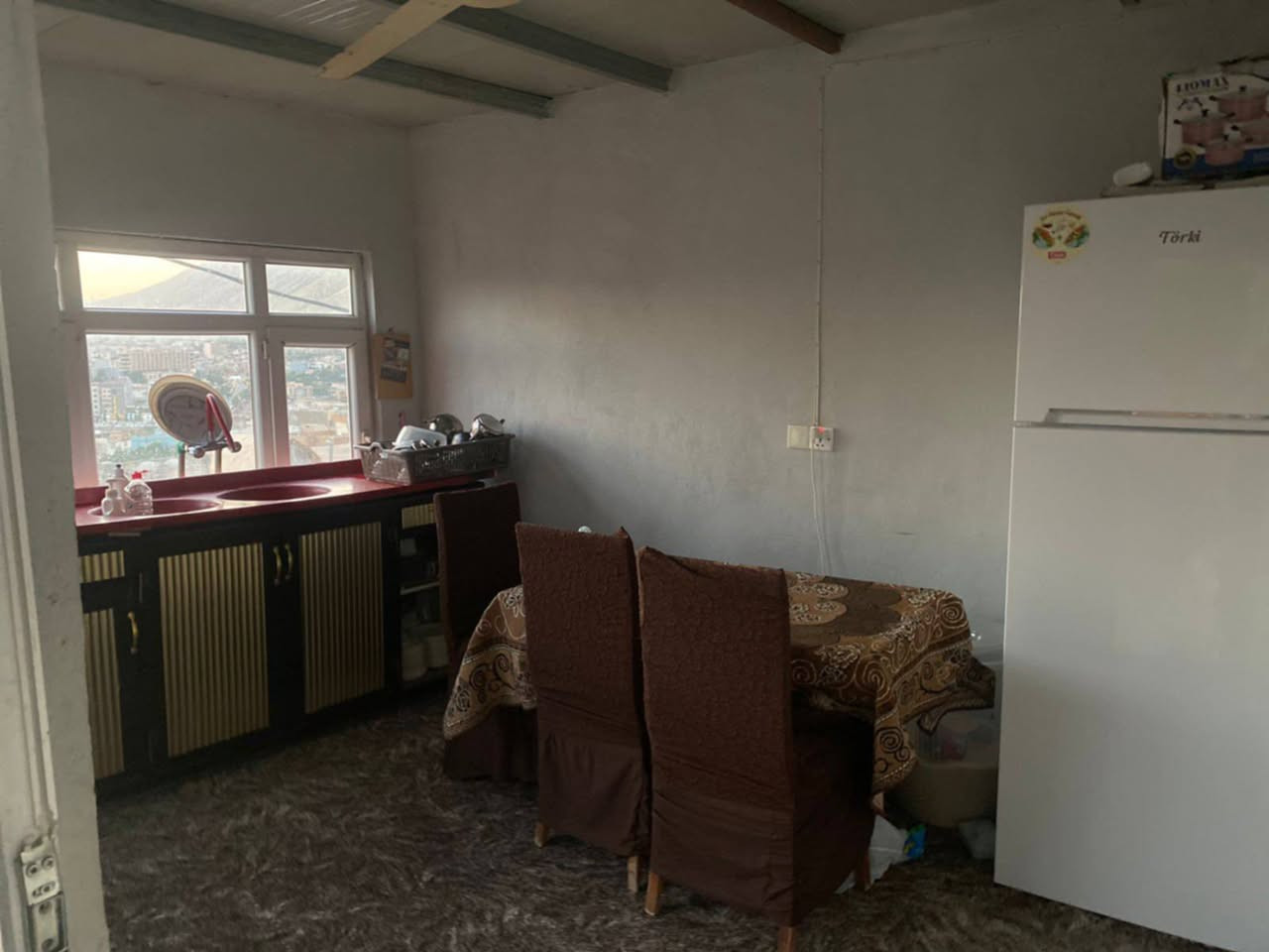 خانی بوو فروتنێ3.80$دەفتەر ورقا،دووخرفە  +مطبغ وحدیقه+دکانەک لبن 160متر,(محلاگەلی دهوکێ)

***********
