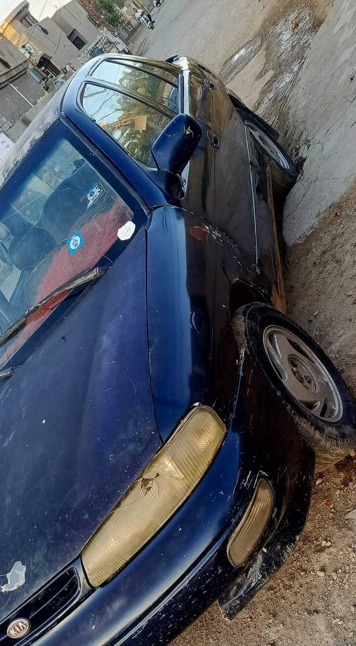 السلام وعليكم سيارة سيفيه للبيع موديل 95تحويل ثاني يوم سنويه 29 اتصل *********** العنوان ديالى بلدروز
