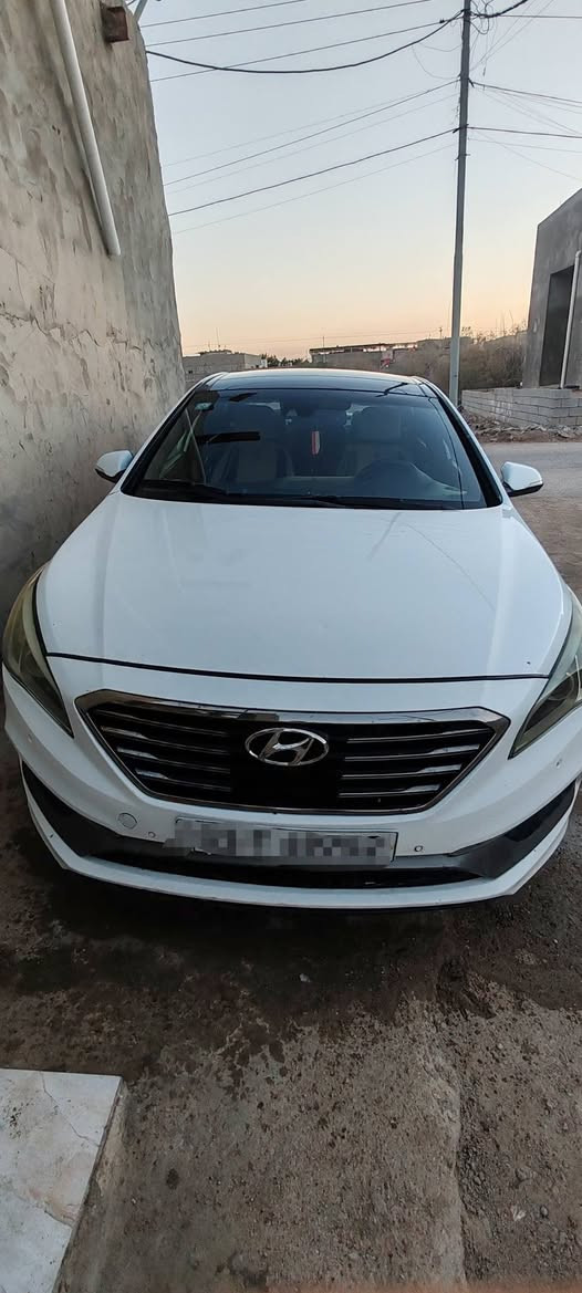 سلام عليكم
سياره سوناتا 2015 وارد أمريكي فول موصفات السيارة كامله من كل شي تخم تايرات حداديه مكفوله من الضربة والسونار موجود السيارة بيها صبغ بل باب الورا ربعة والبنيد مبدل الأصلي بسبب جراد مكاني بصرة ابو الخصيب
السعر  136 $ بيها مجال قليل
السيارة ب اسمي التحويل ثاني يوم
الرقم : ***********
