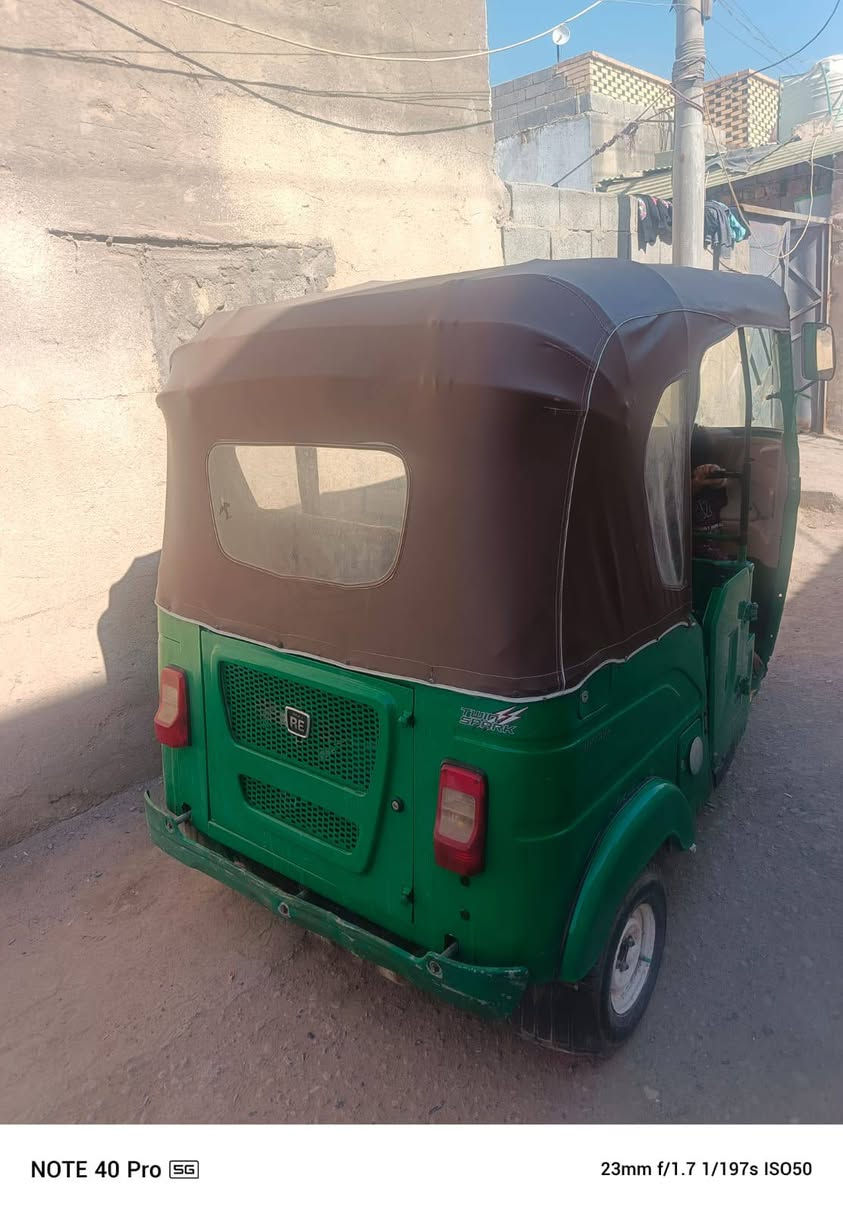 سلام عليكم تكتك البيع 22 اورق سحب السعر 5 بيه مجال   هاذ رقم راعيه *********** المكان البصره كرمه علي
