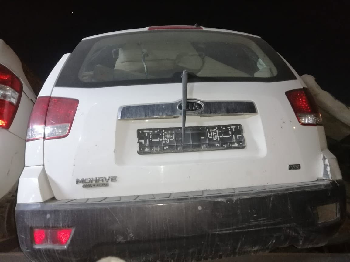يتوفر لدينا قصات وقطع غيار كيا موهافي خليجي ابيض سلفر فيلي مجمع الكويتي الديوانيه تتوفر خدمة توصيل لتواصل ***********
