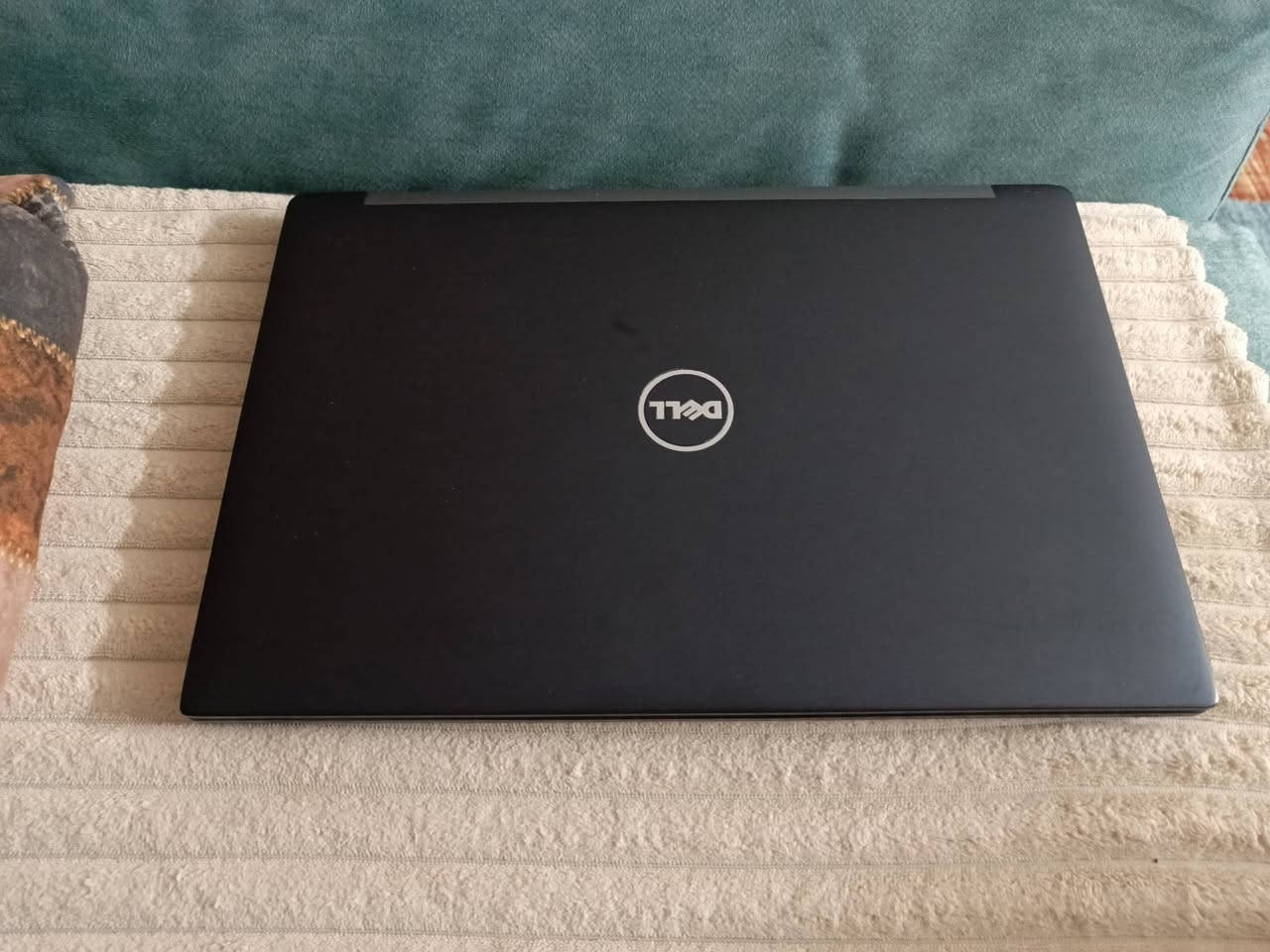 السلام عليكم
لابتوب Dell للبيع

core i7-6600  CPU 2.60Hz

مواصفات: 

RAM 8

والذاكرة256 وقابل للزيادة بهاد خارجي 

3 منافذ USB و منفذ HDM ومنفذ LAN ومنذف RAM ومنفذ سماعات ومنفذ سيمكارت SIM

يفيد جماعت الامن السيبراني والبرمجة وعن تجربة
ويا الشاحنة والجنطه وادابتر لجماعت الامن السيبراني هدية
يشغل العاب حد ps3

موجود تطبيقات microsoft الورد والاكسل وبور بوينت... 

مداخل اي صيانه ومابي اي عطل وسلس 

السعر: 250 وبي مجال بصيط

العنوان: بغداد ما عندي توصيل


**إذا كنت صاحب هذا الإعلان وتريد حذفه لأي سبب، رجاءا أرسل رسالة إلى الدعم الفني**