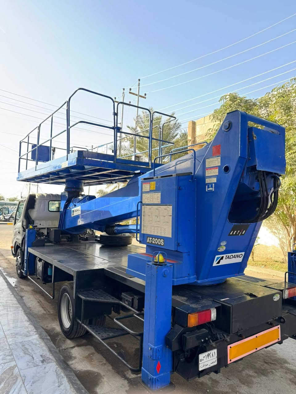 السلام عليكم
للبيع: 
كرين باسكت شبجة هينو دخول جديد
ارتفاع 22 متر
جهاز تادانو الحديث
فول سيفتي
تحكم فوك و جوة
***********
