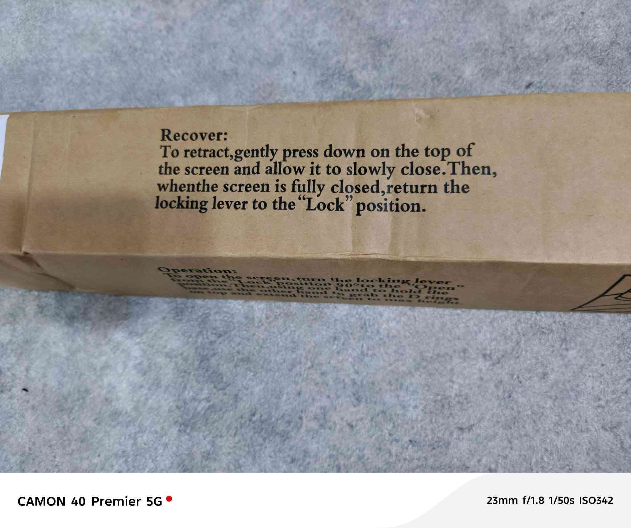 السلام عليكم 

للبيع 

شاشة عرض داتا شو محمولة صغيرة 

تتميز بتصميم قائم بذاته يرتفع من القاعدة.

مثالية للعروض التقديمية المتنقلة، وسهلة النقل والتخزين.

توفر سطحًا عاكسًا عالي الجودة لعرض الصور بوضوح.

جديدة بكارتونه

القياس اتصور متر ب90


**إذا كنت صاحب هذا الإعلان وتريد حذفه لأي سبب، رجاءا أرسل رسالة إلى الدعم الفني**