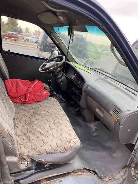 بريجو موديل 96 رقم دياله الماني سياره مكينه كير اكسن حداديه داخل خير من الله شواصي حلوات سياره جاهزه كبل للشارع ماذب عليها ربع السعر 36 وبيها مجال اتصال ***********
