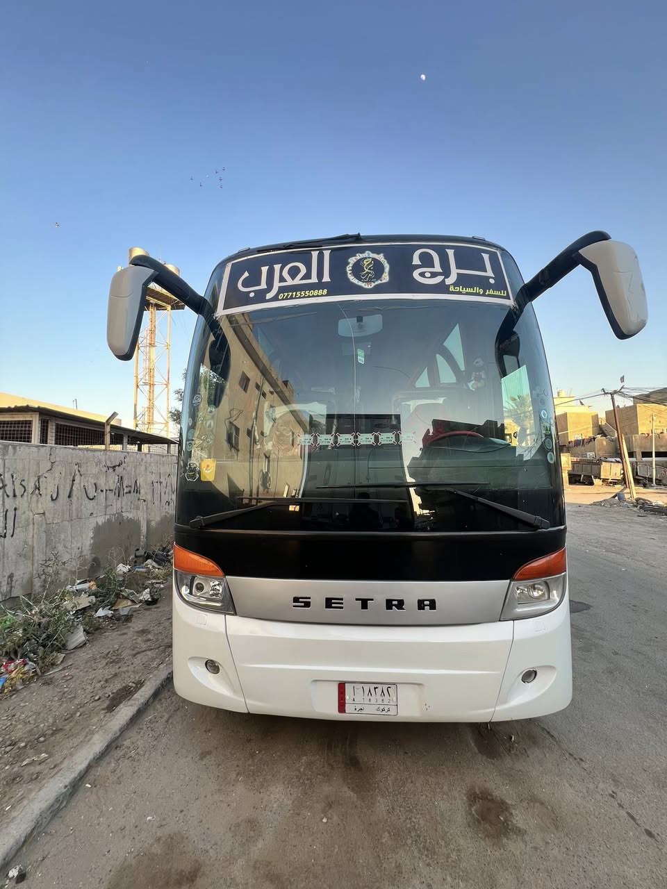 سلام عليكم باص ام السيوف حجم ١٧ سياره vip عدد المقاعد ٤٥ نفر سياره جاهزه تخم تاير تبريد زعانف مكينه حجم ٨ حداديه جديده رقم كركوك واقع حال 
المكان بغداد السعر ٧ وبيه مجال التواصل على رقم الاهاتف ***********
