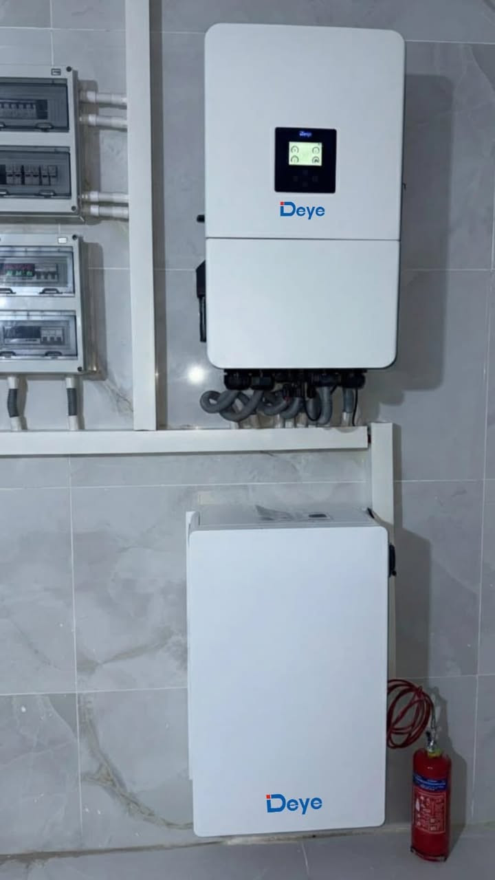 #شركة_الشروق_للطاقه_الشمسيه
⭕ روح المبادرة والمسؤولية هي ما يدفعنا لتقديم أفضل الحلول التي تناسب إحتياجاتك وميزانيتك 💰

—————————————

                 تنصيب منضومات طاقه شمسيه

                         #اربيل_هولير_نويه 

                 تعمل 70امبير نهاري 30امبير ليلي

           ————————————

انفلتر ديا 3فيز ضمان10سنوات من تاريخ الربط20kw

⭐️ بطاريات #ليثيوم دياضمان 10سنوات من تاريخ الربط16كيلو واط عدد1تمتاز هذه البطاريات بقدرة تفريغ #ل80٪ من سعة البطارية وعدد #دورات 8000دورة بعمر افتراضي 15 سنة 

⭐️الواح شمسيه جينكو  سعة640wواط (Bifacial) نوع N- type  همو HOX10

⭐️قواعد حديد مغلون 

⭐️اسلاك خاصة بالتيار المستمر DC 

⭐️اسلاك خاصة بالتيار المستمر DC

⭐️قواطع خاصة بالتيار المستمر DC 

⭐️توصيلات MC4 

⭐️اجهزة الحماية

ــــــــــــــــــــــــــــــــــــــ

✨متوفرة الآن أجود أنواع المنظومات :

⚡ المنزلية

⚡التجارية

⚡الزراعية  يتوفر 20 حصان 30 حصان  40 حصان 50 حصان 

نحن نضع حداََ للحلول المؤقتة والإنتظار  👌🏻

اطلب الآن المنظومات المصممة لتناسب أي منزل وأي مشروع ✨

📌 للتواصل والاستفسار:

📞***********

 ***********

  ***********

⭕⭕⭕

 #شركة_الشروق_للطاقه_الشمسيه
