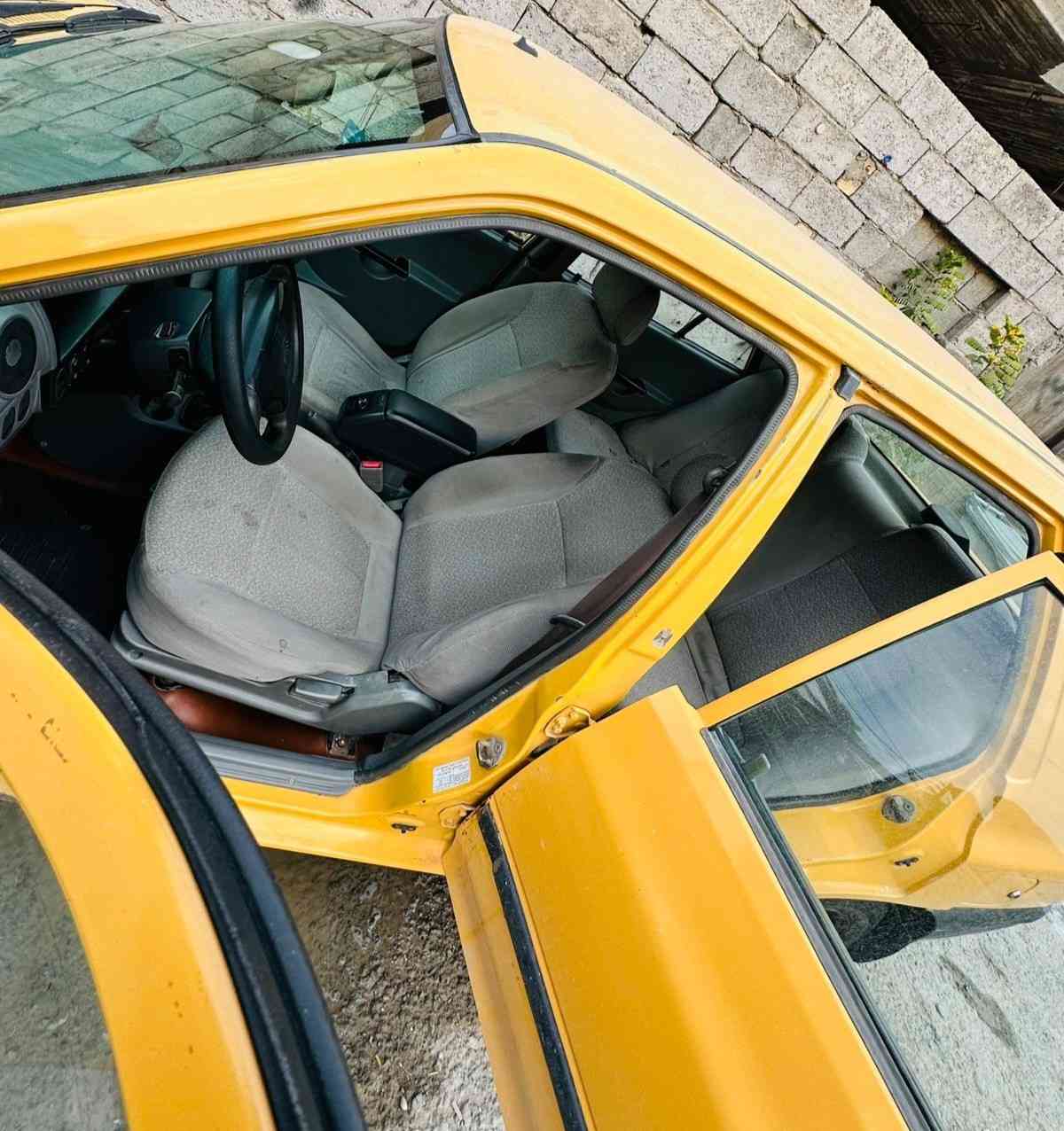 السلام عليكم سايبا موديل2015للبيع الرقم الجديد بغداد مصفرة الدورة السعر36وبية مجال الشراي يتصل ***********
