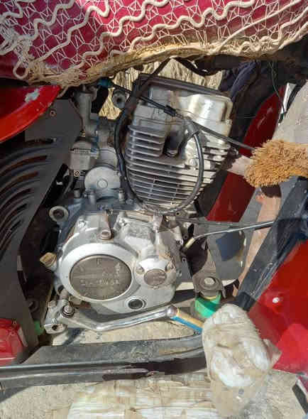 سلام عليكم ستوته لبيع وراق كامله صولي مكاني بل عزيزيه ***********
