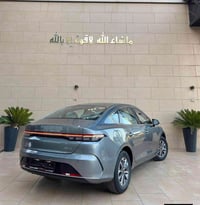 BYD • بي واي دي • سيارة • رقم بغداد • ماشية قليل • عداد 5000