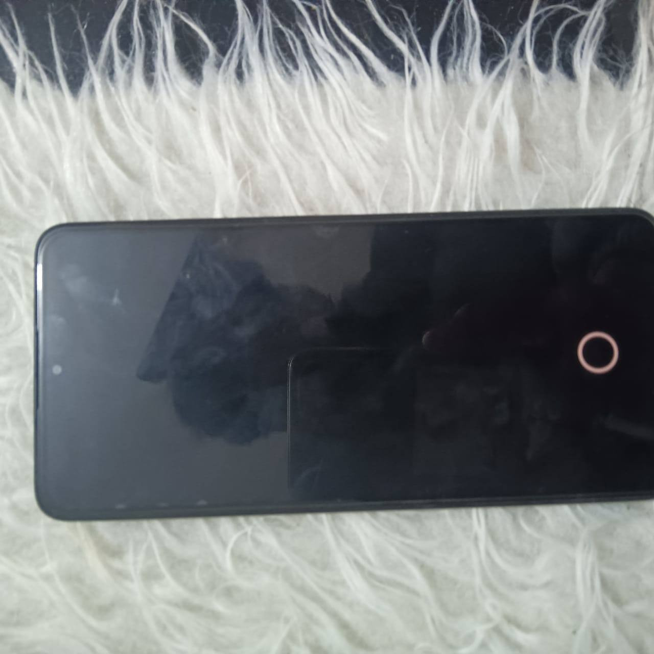 سلام عليكم بوكو اكس 7برو للبيع استخدام 7اشهر جهاز نظيف شوفت عينك ذاكره256عشوائيه 8سعر 350.       ***********
