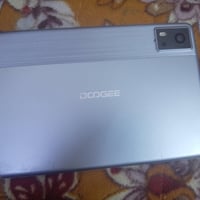 ايباد DOOGEE T10E ذاكره 128 جهاز نظيف كلشي ما بيه فقط شاشه الحمايه مكس...