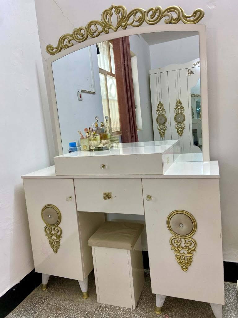 غرفه9 قطع كلش نضيفه 
سعرها 550 بيها مجال للشراي 
نجف حي العداله النجف, العراق


**إذا كنت صاحب هذا الإعلان وتريد حذفه لأي سبب، رجاءا أرسل رسالة إلى الدعم الفني**