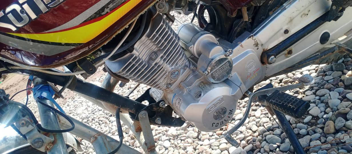 السلام عليكم ورحمة الله
اخوان دراجه سيفان موديل 23 للبيع
كله مكفول وبي منفيس السعر خاص ورقم صاحب الدراجه ***********
مكلف بالنشر والصفحه ما متواجد دائما حتى ارد عليك اتصل عالرقم ونتفاهم عالسعر شراي حياك الله مو شراي اعبر المنشور ورحم الله والديك العنوان ديالى -ناحية العظيم
